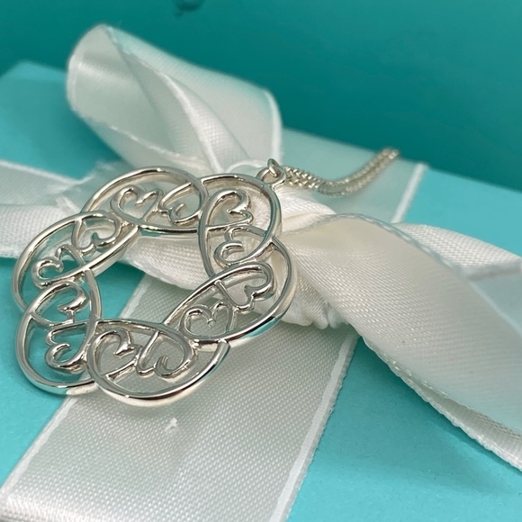 NEW Tiffany & Co. Loving Heart Swirl Medallion Necklace Paloma Picasso  925 - Picture 5 of 7
